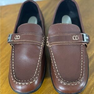 Kenneth Cole New York kids shoes sz 3